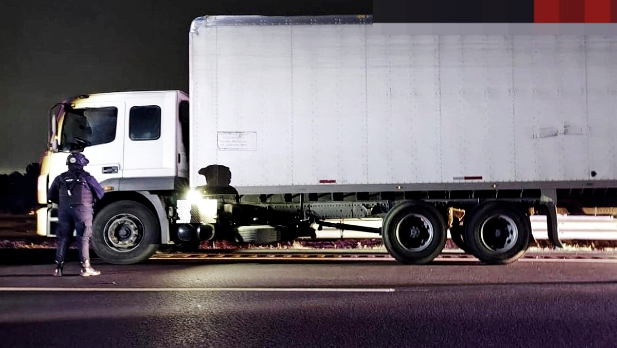Carretera León-Aguascalientes: frustran robo a tractocamión | Especial