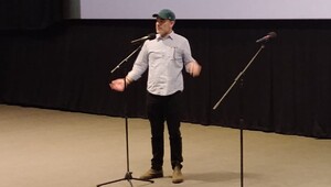 Fernando Eimbcke presenta Temporada de Patos en el FICG 41