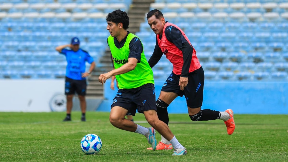 Jaiba Brava se prepara para enfrentar al Atlético La Paz en los cuartos de final.
