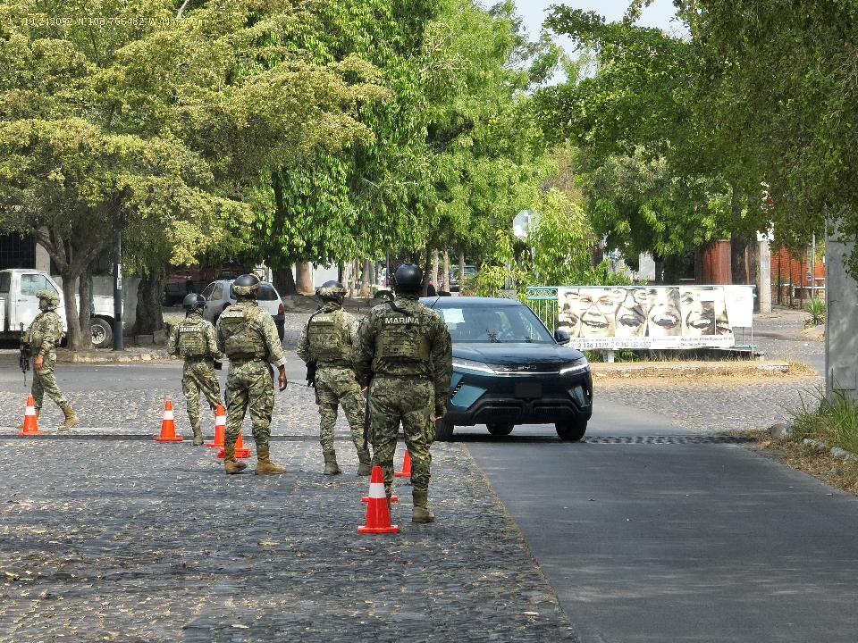 Los cárteles se pelean el control del puerto de Manzanillo por la entrada de estupefacientes.