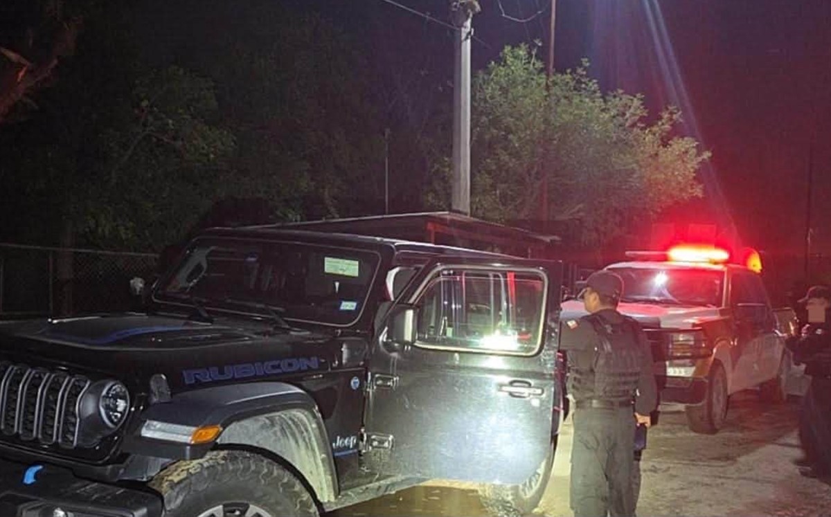 Encuentran camioneta robada en Río Bravo.