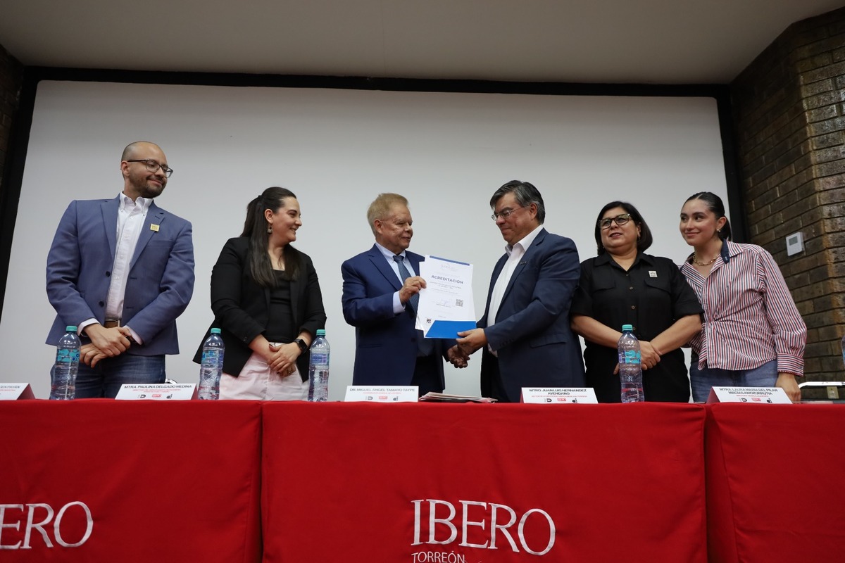 Ibero Torreón logra acreditación de calidad para Diseño Industrial. | Verónica Rivera