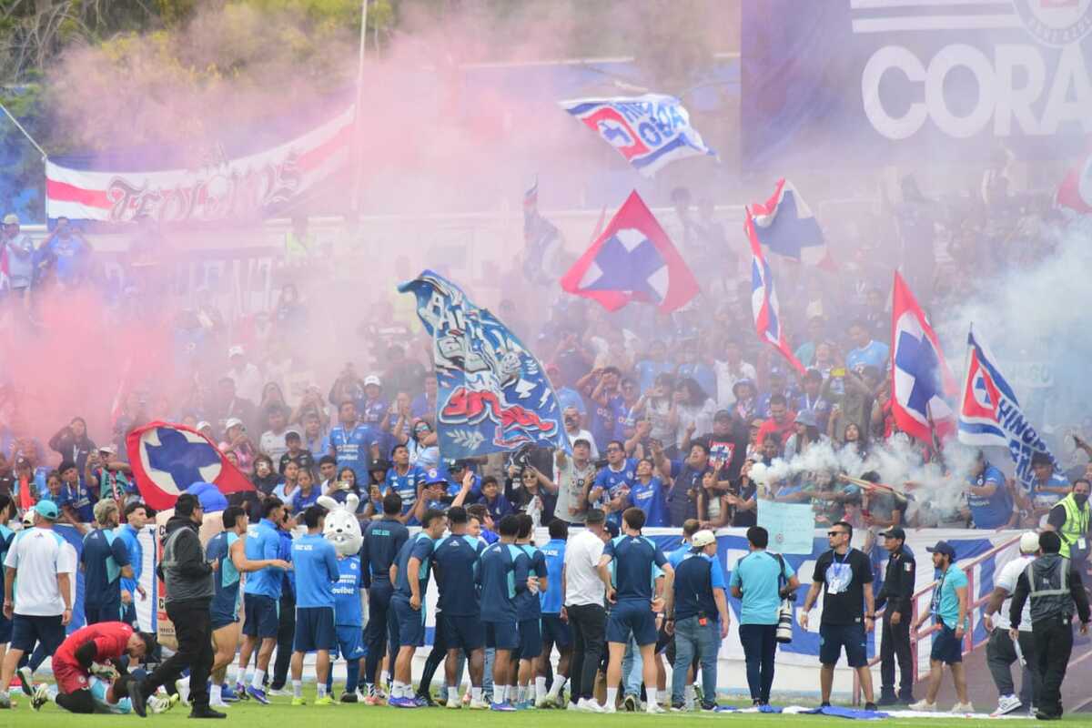 La Máquina de Larcamón conquista Ciudad Cooperativa. (Francisco Villeda)