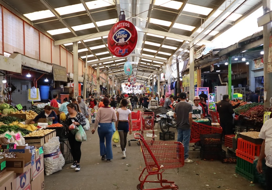 Mercados tradicionales buscan mantener precios accesibles | Archivo Verónica Rivera