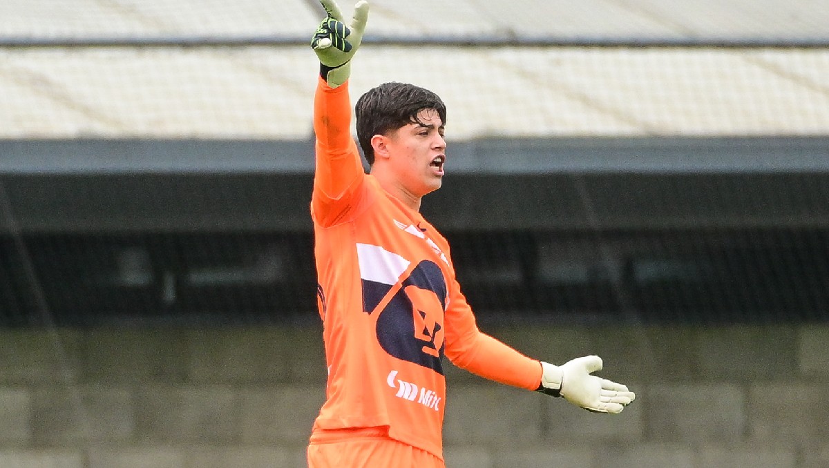 Pablo Lara suple a Keylor Navas en partido de Pumas contra FC Juárez (Imago7)