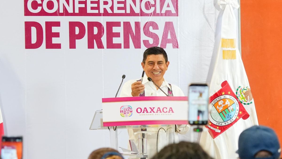 Salomón Jara afirmó que la aplicación del ISR no reducirá el ingreso neto de trabajadores de base. | Foto: Especial