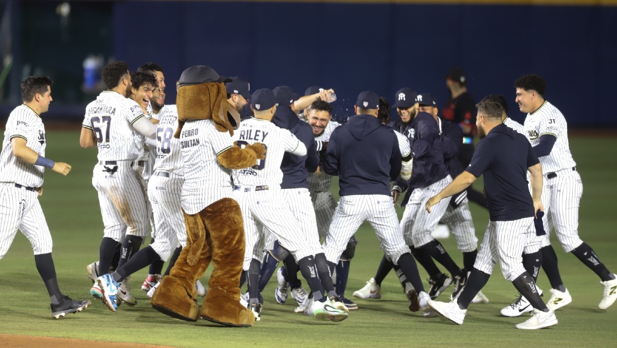 Sultanes de Monterrey se llevan una dramática victoria ante Caliente de Durango (Roberto Alanís)