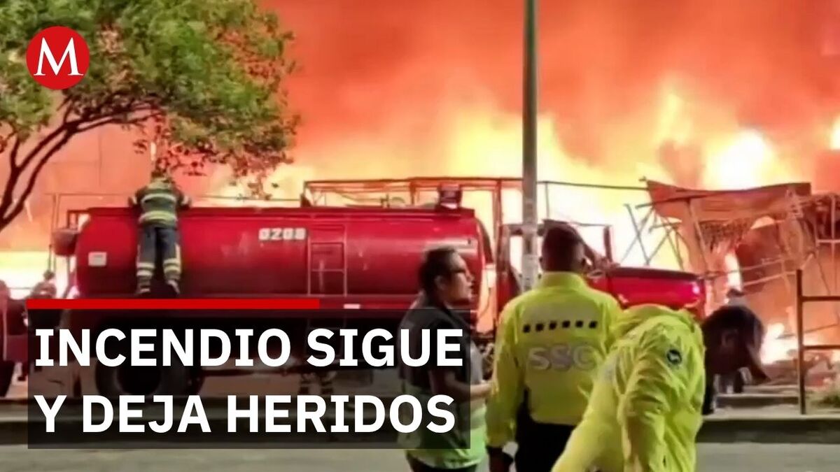 Actualización: Incendio en Mercado de Sonora deja bomberos lesionados