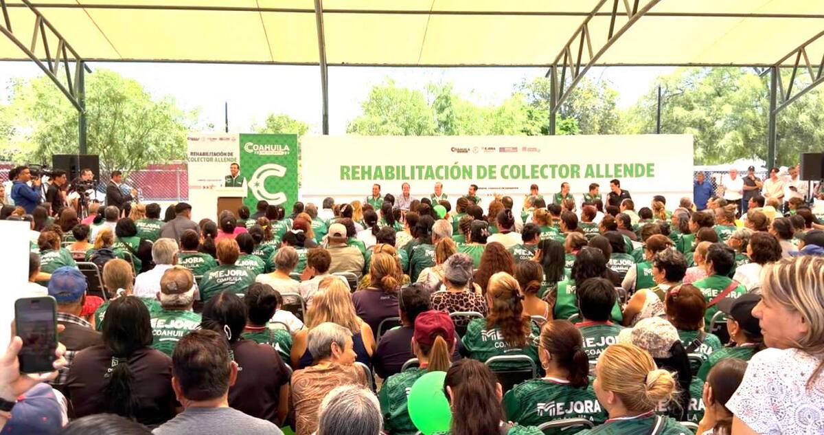 Autoridades estatales y municipales iniciaron la reposición de tubería de drenaje.| Redes.