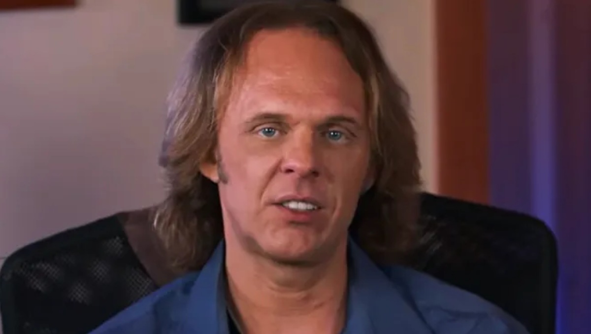 David Wilcock ganó fama en redes al hablar de las conocidas 'teorías de conspiración' | Foto: especial