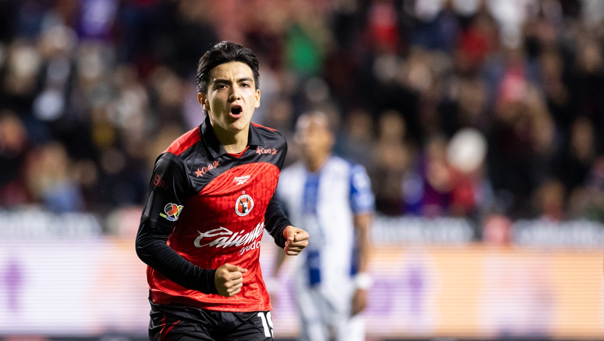 Gilberto Mora vuelve a anotar tras su lesión y Xolos vencen a Pachuca para seguir soñando con Liguilla (Imago7)