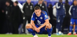 El Leciester City empató 2-2 contra el Hull City, sin embargo no fue suficiente para salvarlos del descenso a la League One (tercera división).