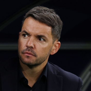 Nicolás Larcamón ha dejado de ser el director técnico de Cruz Azul luego de la derrota en el Derbi de las Américas