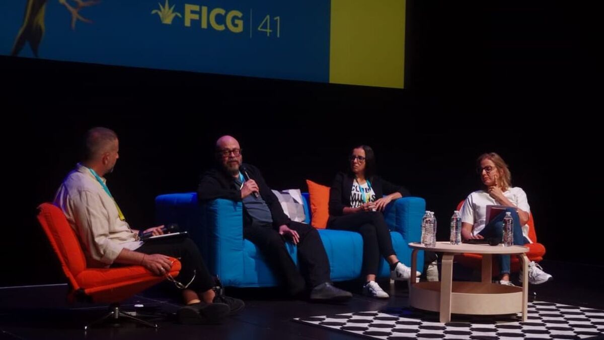 el panel de narcoviolencia en el FICG 41 con Everardo González, Inna Payán y Juliana Martínez (Seiler Garcia))