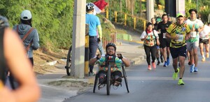 Personas en silla de ruedas, historias de superación e inclusión.