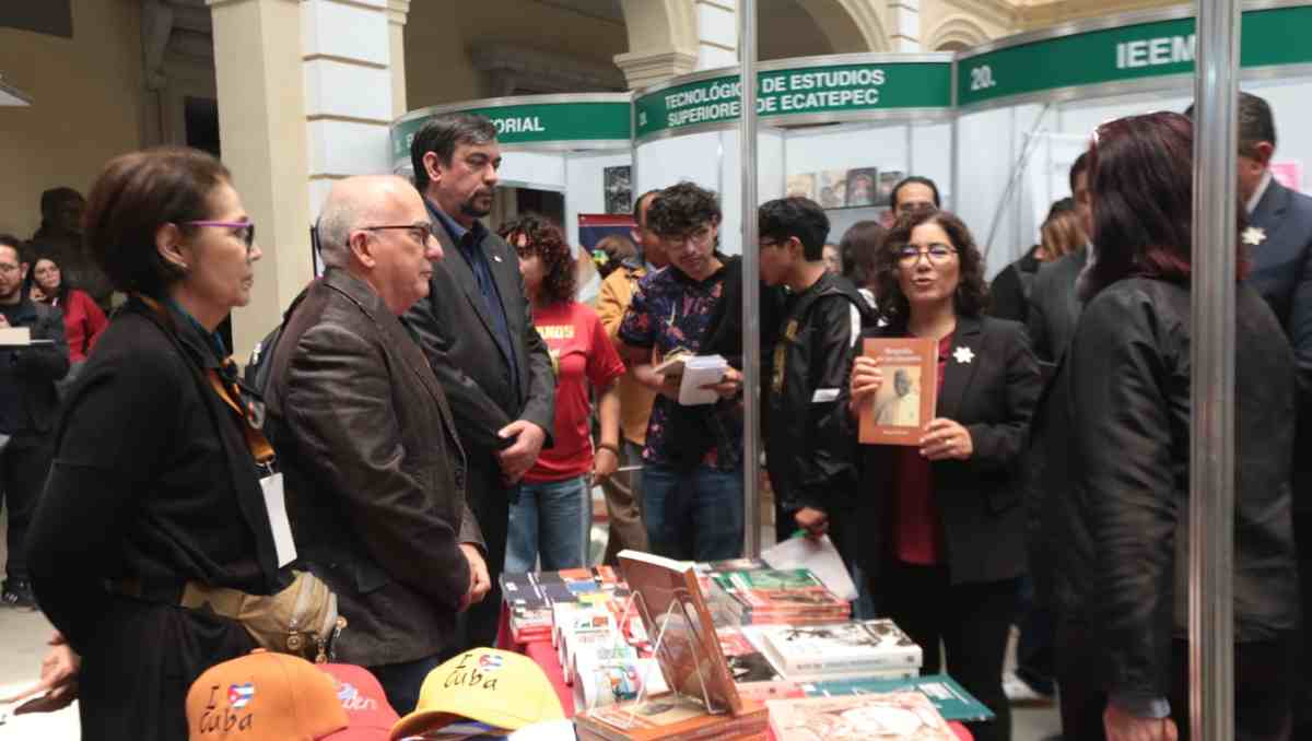 Este jueves se inauguró la Feria Universitaria del Libro UAEMéx 2026. | Foto: Bernardo Jasso