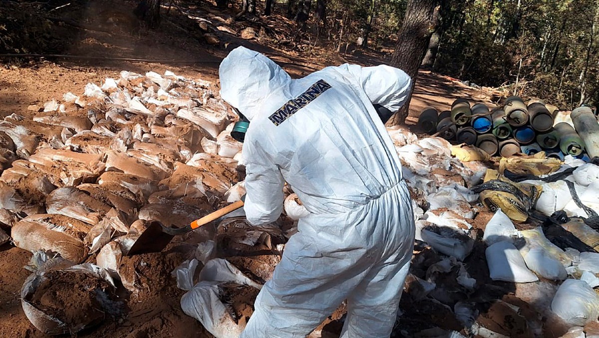En marzo de 2025, el gabinete de Seguridad desmanteló un primer meganarcolaboratorio clandestino. | Foto: EFE