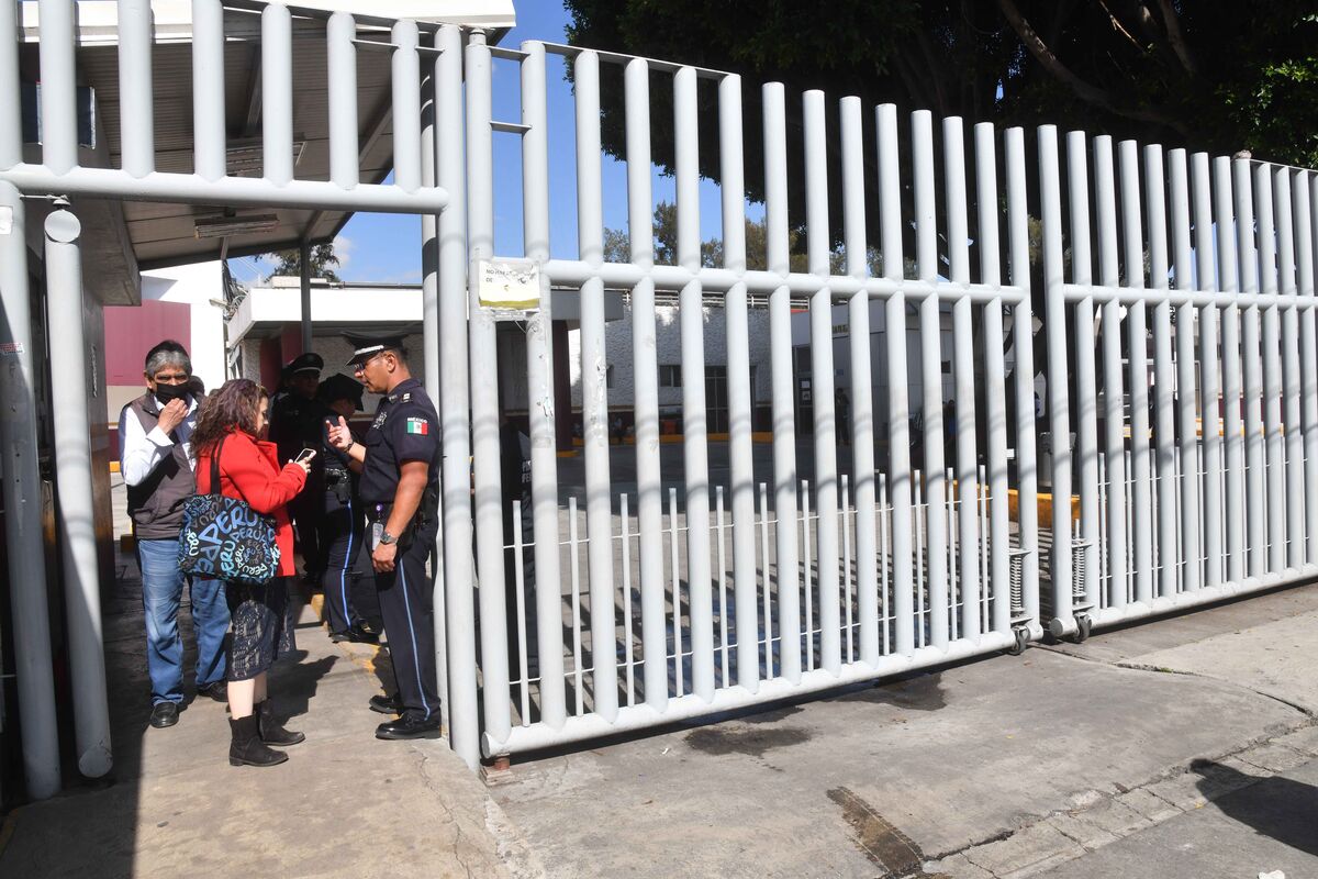 se pretende cobrar al instituto alrededor del 20 por ciento del total de los 28 mil millones de pesos (Cuartoscuro).