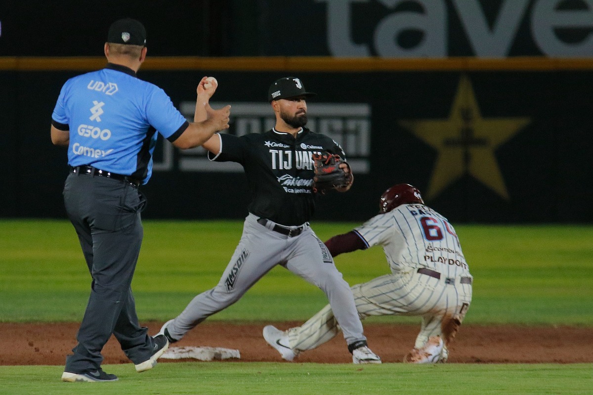 Los Toros atacaron desde la primera entrada al abridor de los Algodoneros Erasmo Ramírez. | Especial