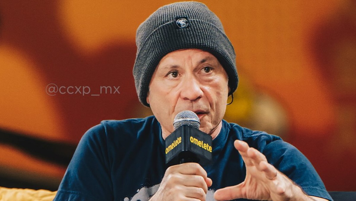 El vocalista durante su participación en la convención. | Especial