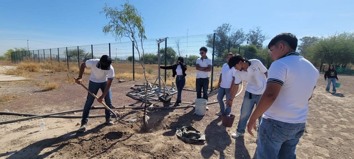 Es un trabajo colaborativo en el que participa toda la comunidad estudiantil. (cortesía)
