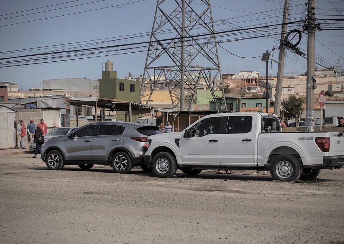 El fiscal viajaba en una camioneta patrulla Ford F-150, con vidrios polarizados. | Especial