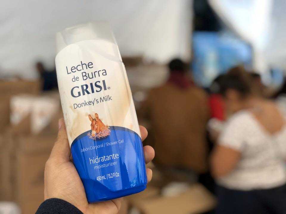 Gel de baño de leche de burra. Foto. Especial.