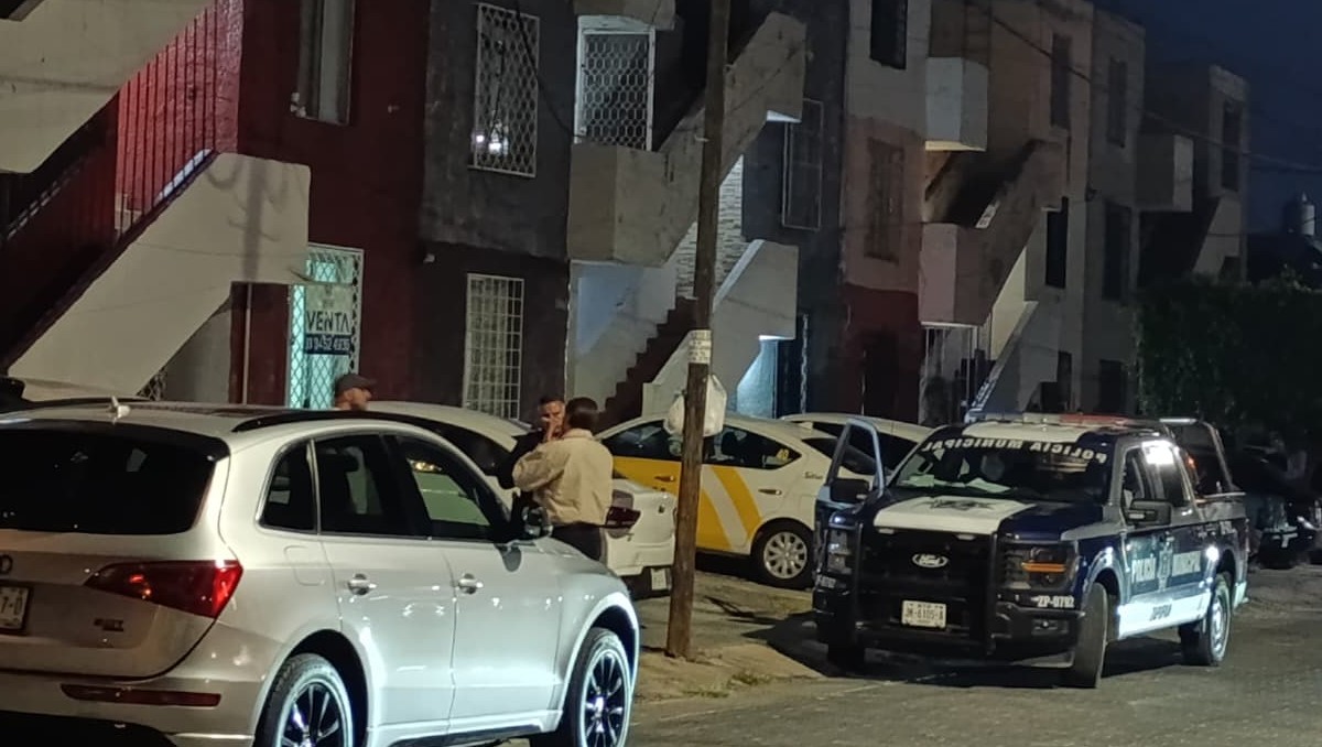 Un hombre fue asesinado en calles de Valle de los Encinos en Tlajomulco (Vicente Torres Alfaro)