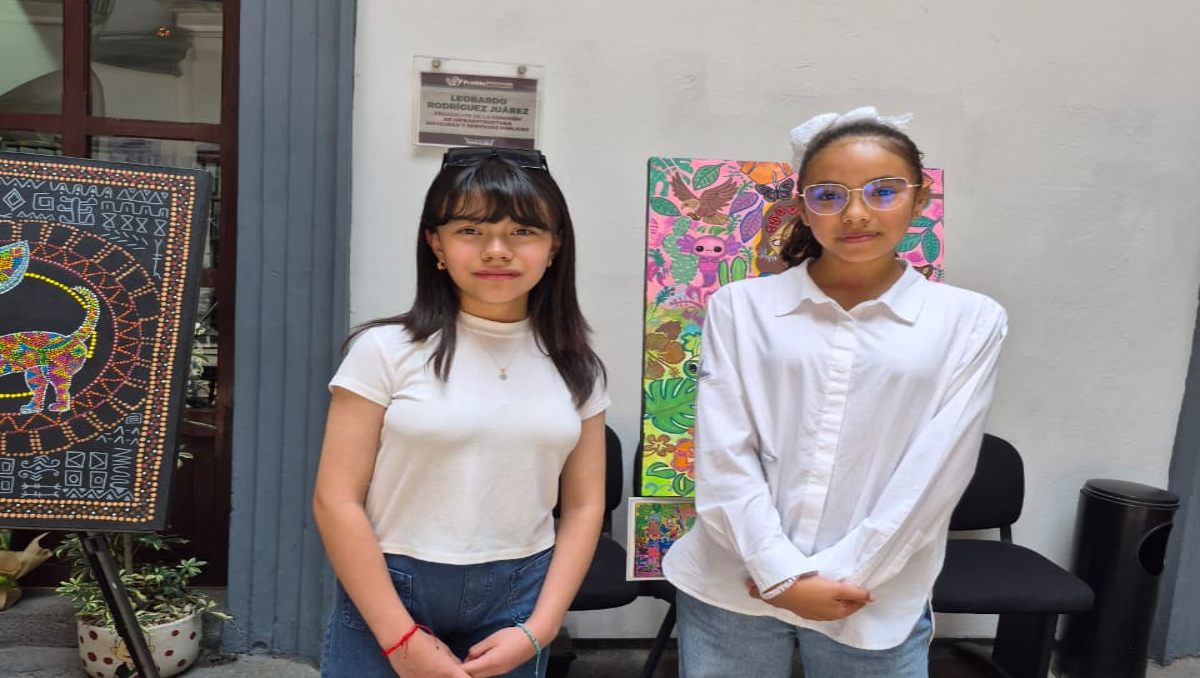 Mireya Cabrera, menor de edad poblana con talento y creatividad para la pintura | Especial