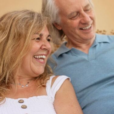 La convivencia con perros reduce el estrés, mejora la salud cardiovascular y combate la soledad según estudios científicos recientes.