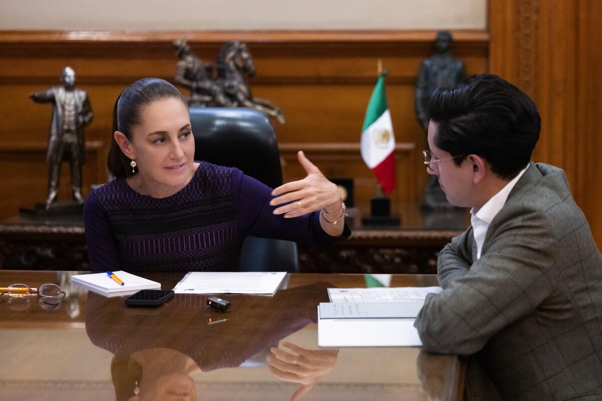 La Presidenta compartió una fotografía mientras sostenía una llamada con el primer ministro canadiense. | Foto: X