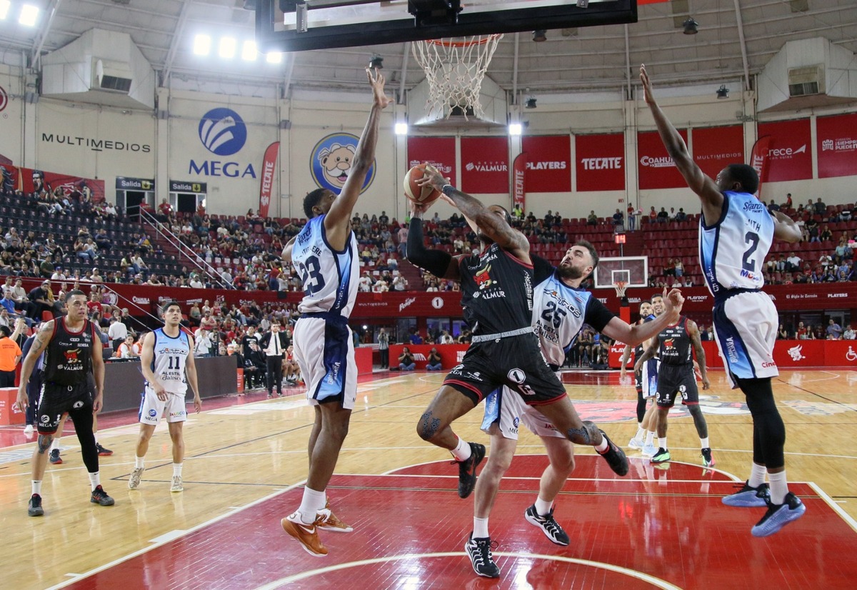 Con este resultado Astros de Jalisco se llevaron la serie completa de Torreón. (Martín Piña)