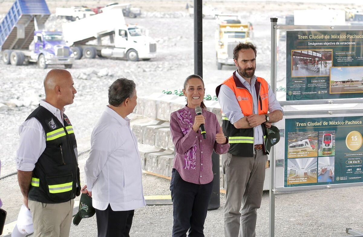 Sheinbaum encabezó la supervisión de la estación Platah del Tren México-Pachuca. | Ariel Ojeda