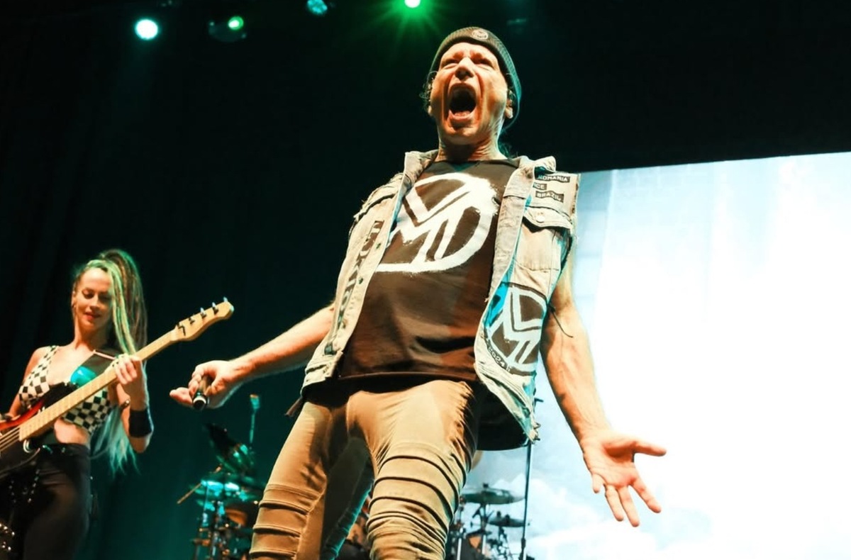 Bruce Dickinson se reunió con el público mexicano en CCXP | Foto: redes