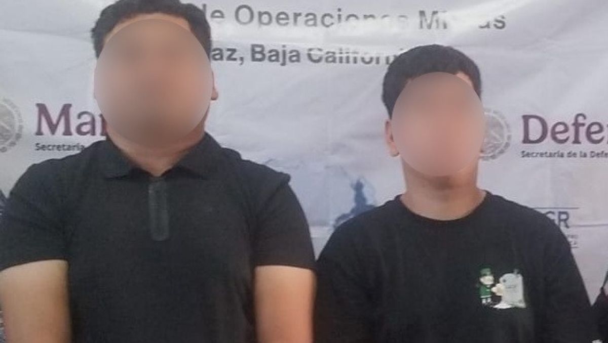 Cateo en Cabo San Lucas dejó detenidos y droga asegurada. | Foto: Especial