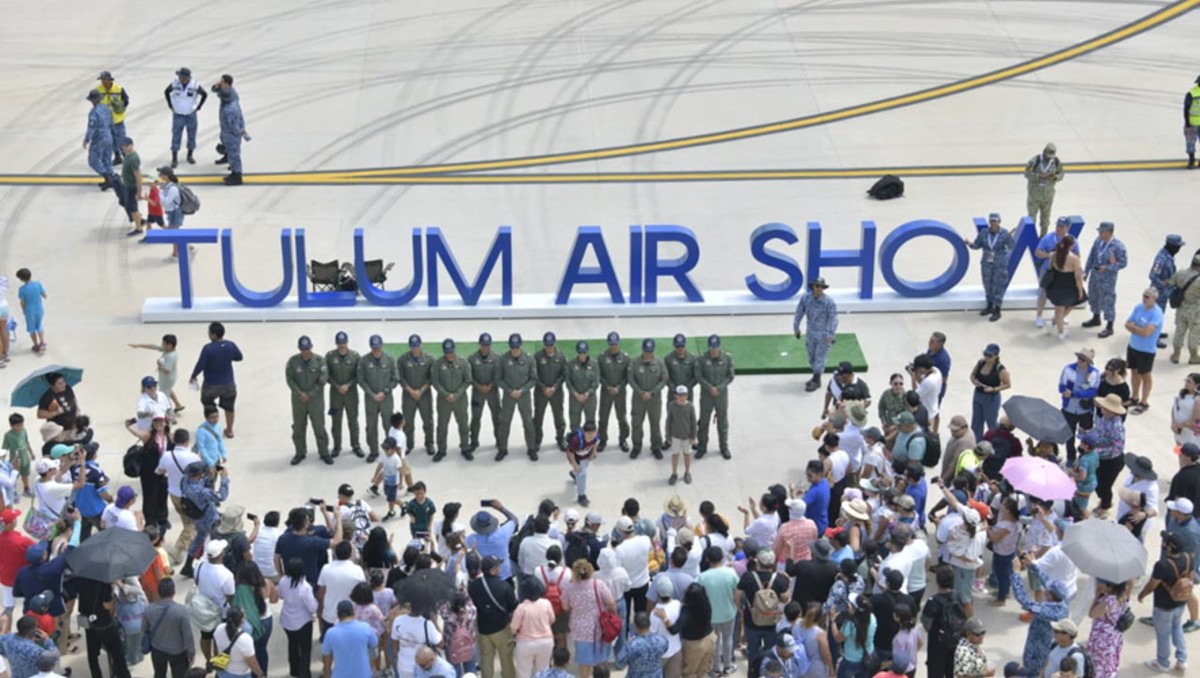 Encuentro que combina demostraciones, exposiciones y actividades simultáneas en el marco de la industria aeronáutica en Quintana Roo. | Foto: Especial