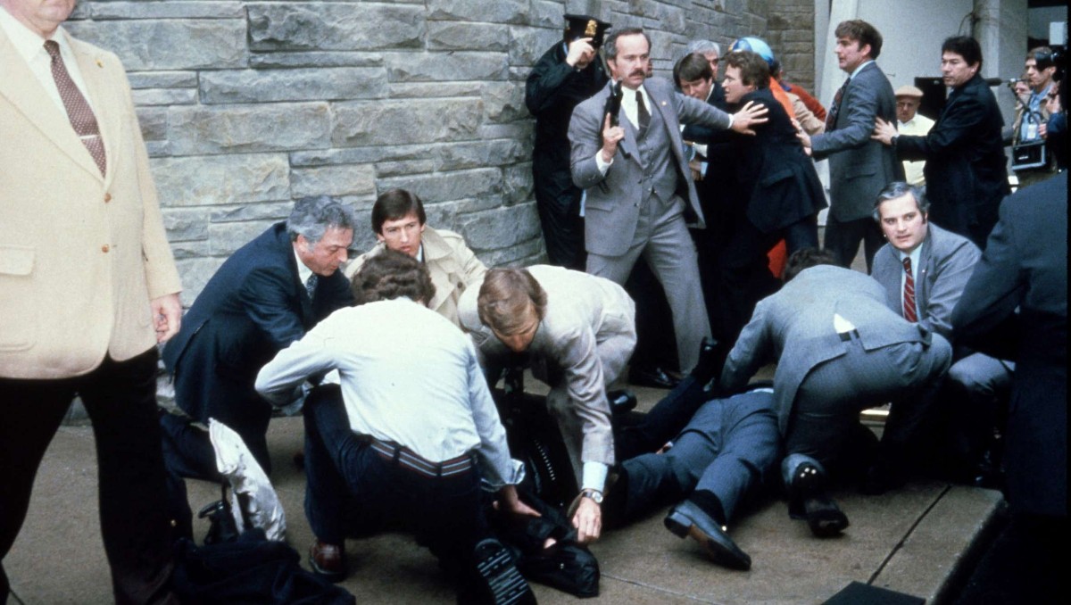 Además del exmandatario, fueron heridos el secretario de Prensa, un agente del Servicio Secreto y un policía | Foto: Getty Images