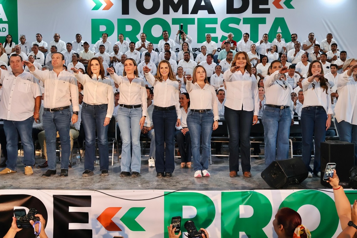 En La Laguna, PRI toma protesta a precandidatos. | Especial.