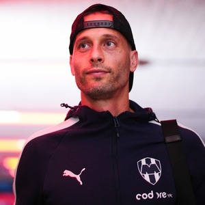 Sergio Canales, no estará disponible con los Rayados de Monterrey, cuando visiten a Santos en la última jornada del torneo. El español no piensa renovar.