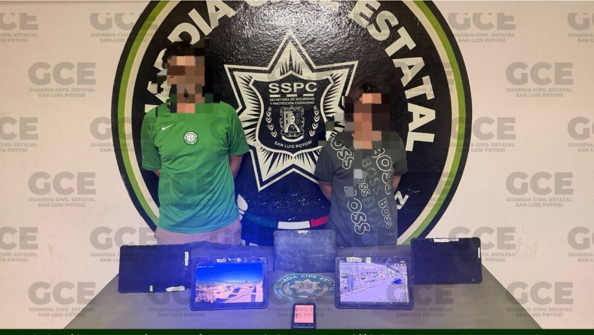 Detienen a dos operadores de red de cámaras en Matehuala. | Foto: Especial