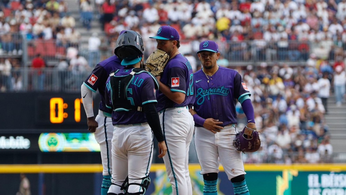Diamondbacks esperan ganar Juego 2 en México para ganarse a la afición (Ariana Pérez)