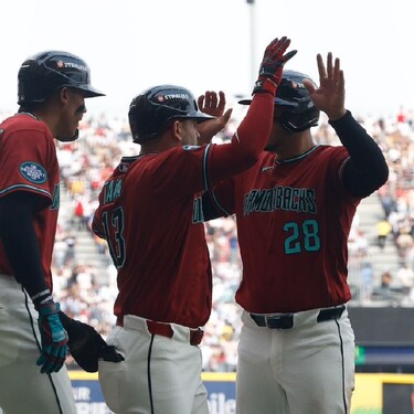 Diamondbacks firma contundente remontada y divide con Padres en la MLB Mexico City Series