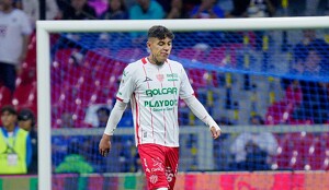 Emilio Lara entra de cambio y es expulsado en menos de un minuto en el Cruz Azul vs Necaxa