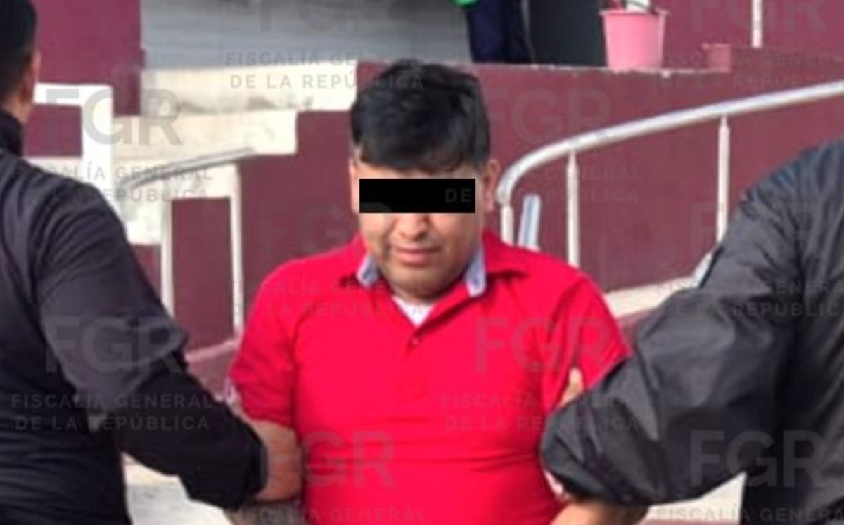 Los hechos fueron investigados y posteriormente se solicitó la orden de aprehensión en su contra. | FGR