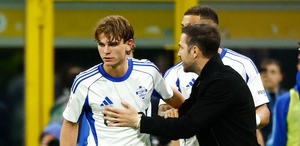 Nico Paz, jugador del Como 1907, tuvo que someterse a estudios luego de un choque con un defensa que le provocó pérdida de visión