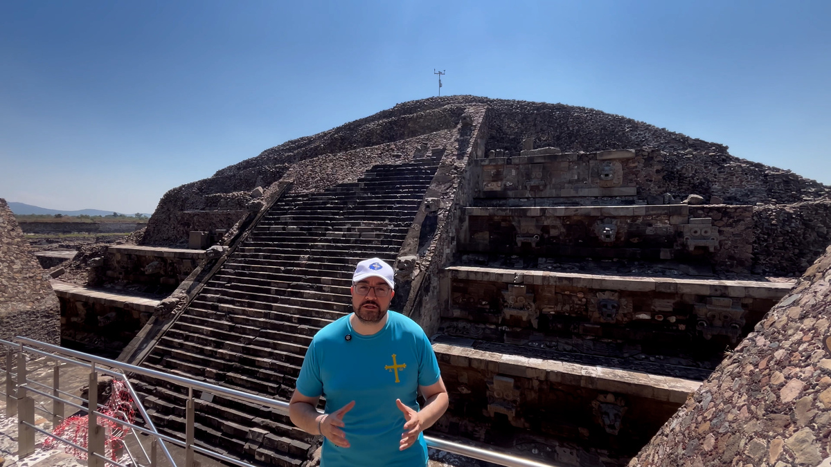 Concluye visita del Principado de Asturias con recorrido por Teotihuacan