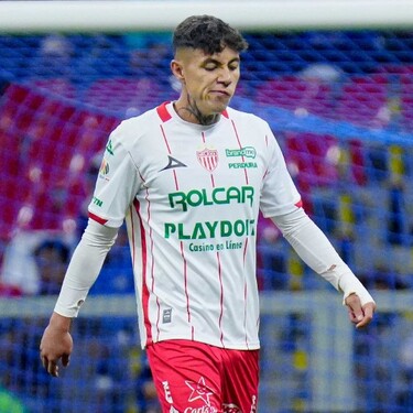 Emilio Lara entra de cambio y es expulsado en menos de un minuto en el Cruz Azul vs Necaxa