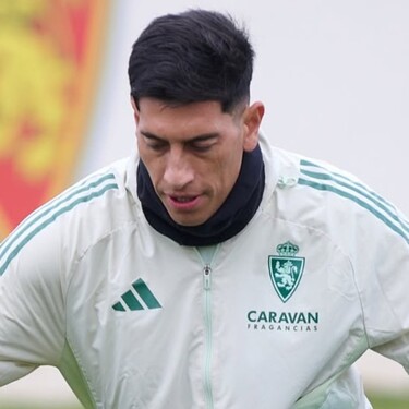 Esteban Andrada se disculpó por golpear a Jorge Pulido durante el Huesca vs Zaragoza en la Liga Hypermotion