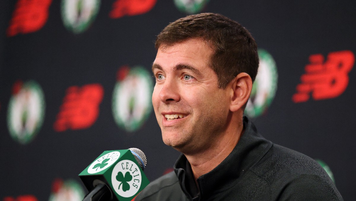 Brad Stevens gana el Ejecutivo del Año de la NBA por Boston (AP)