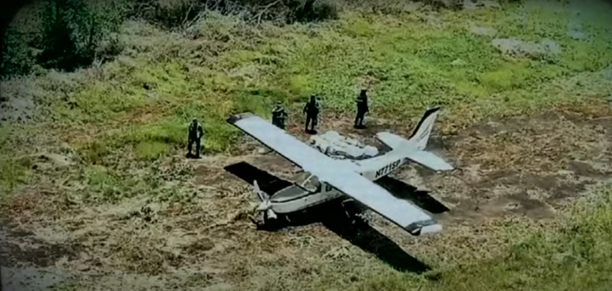 Nuevos sistemas tecnológicos han revolucionado la detección de aeronaves ilícitas en México. | Foto: Especial